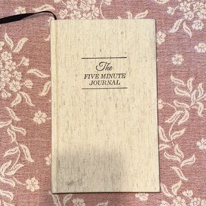 The Five Minute Journal - Beige Cover
